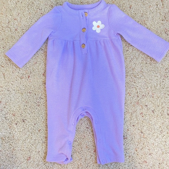 Cat & Jack Other - Cat and jack baby outfit 0 to 3 months, 63% polyester, 33% rayon 4% spandex.
